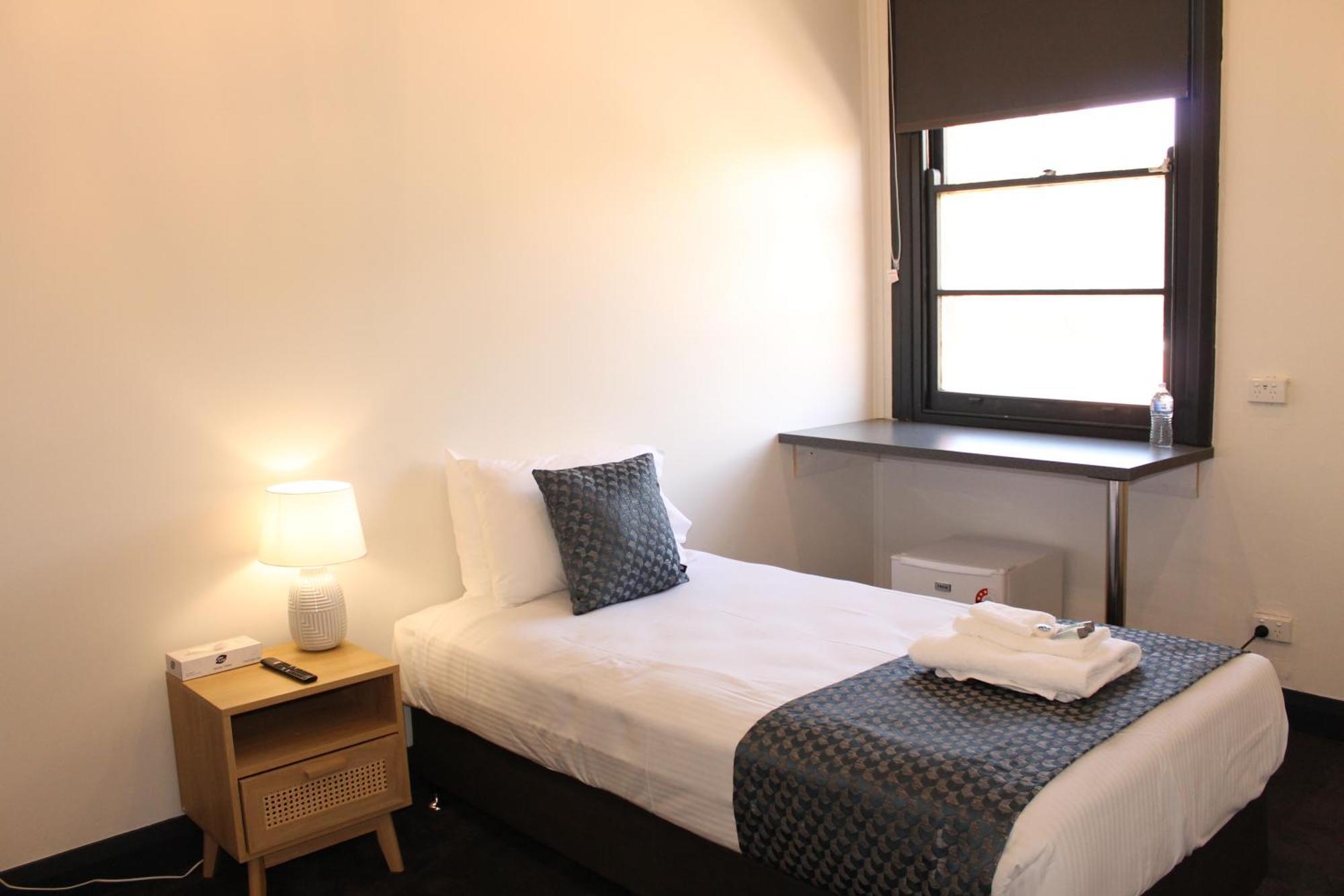 Romano'S Hotel & Suites Уогга-Уогга Экстерьер фото
