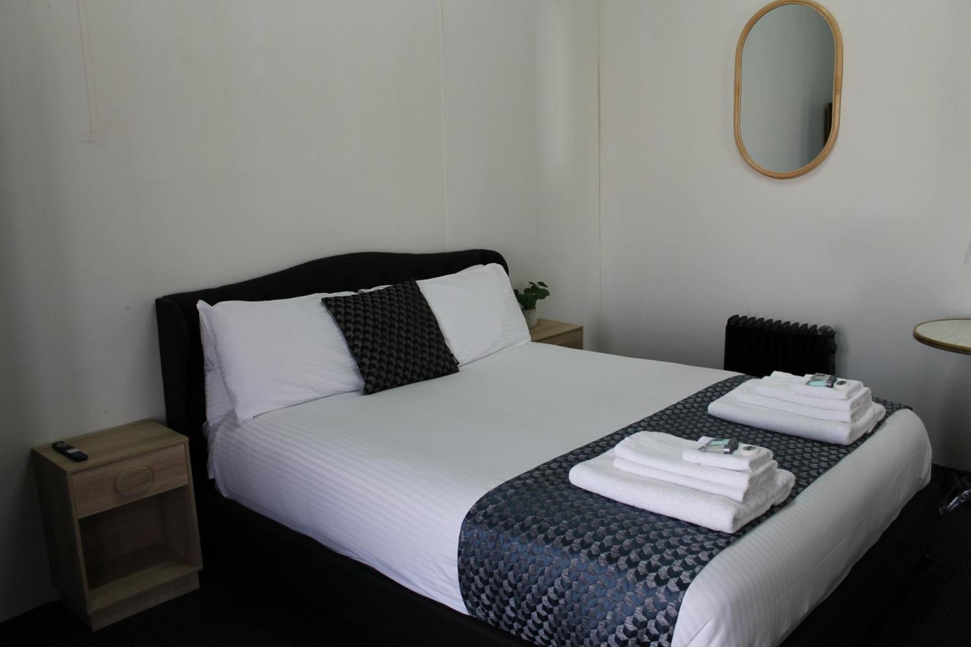 Romano'S Hotel & Suites Уогга-Уогга Экстерьер фото